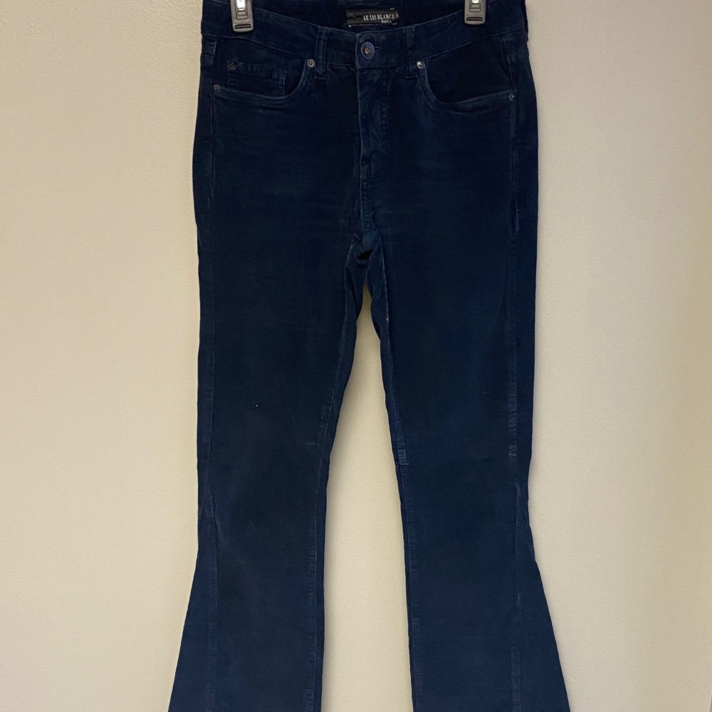Le Lis Blanc “Paula” Dark Navy Corduroy Flare Pants (Size 36) – EUC